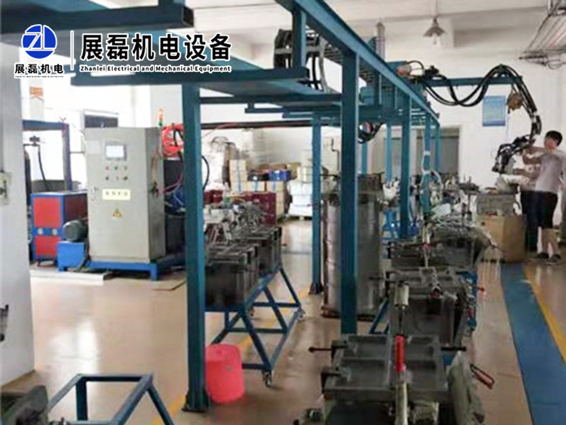 發(fā)泡機的其特征