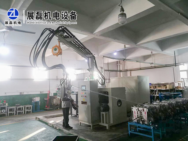  ZLC系列高壓發(fā)泡機